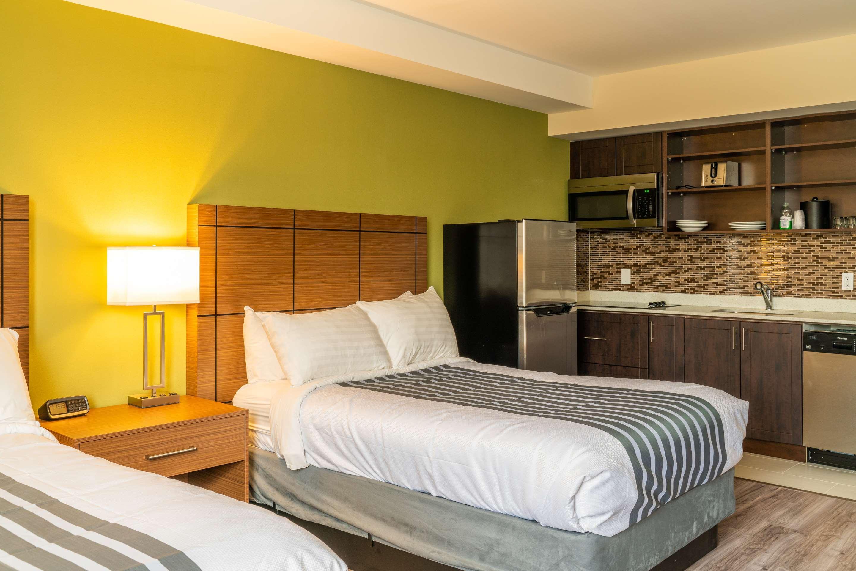 Surestay Plus Hotel By Best Western Kincardine Exteriör bild