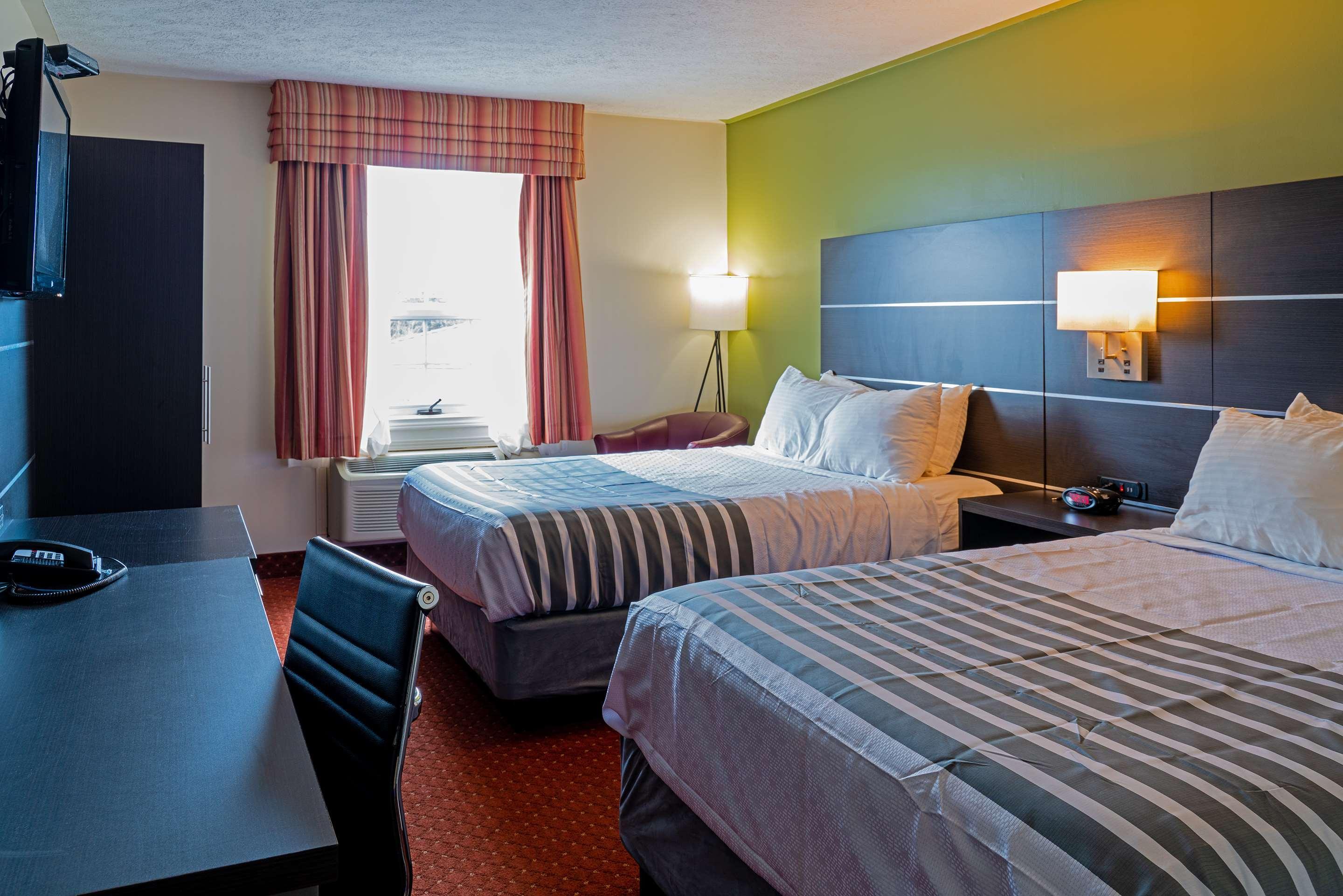Surestay Plus Hotel By Best Western Kincardine Exteriör bild