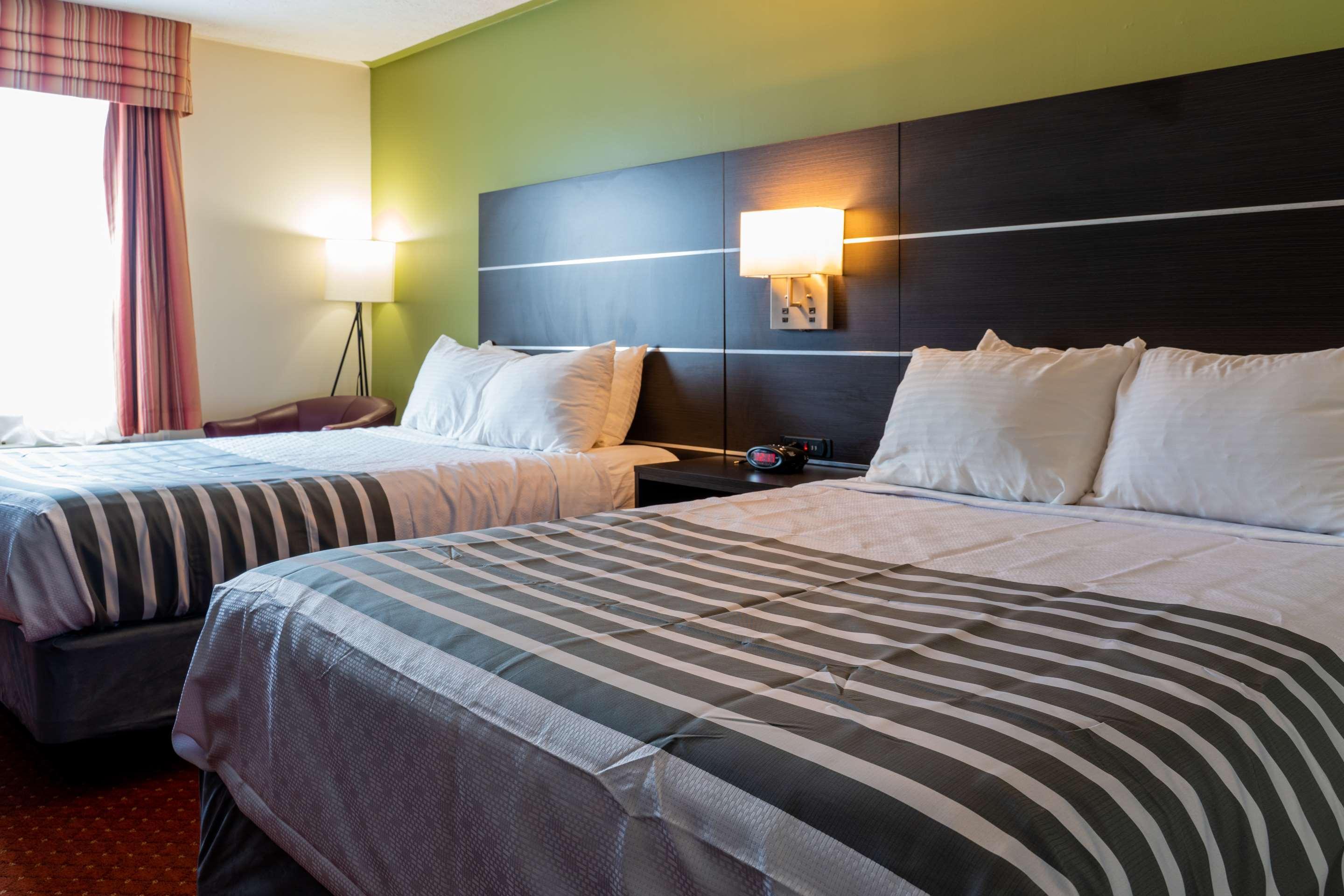 Surestay Plus Hotel By Best Western Kincardine Exteriör bild